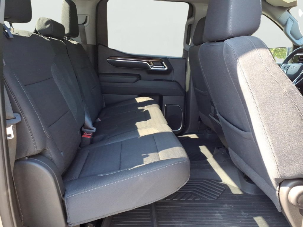 Certified 2023 Chevrolet Silverado 1500 LT Trail Boss w/ LPO, Dark Essentials Package AWD/4WD image 35