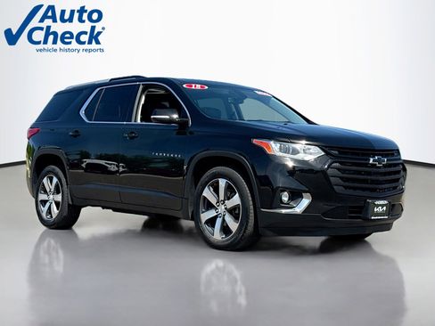 Used 2018 Chevrolet Traverse LT AWD/4WD image 1