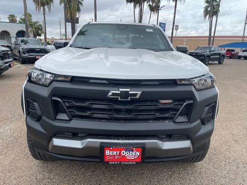 New 2026 Chevrolet Colorado Trail Boss AWD/4WD image 2