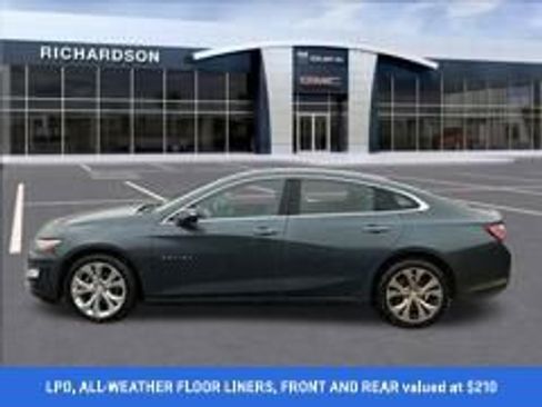 Used 2019 Chevrolet Malibu Premier FWD image 2