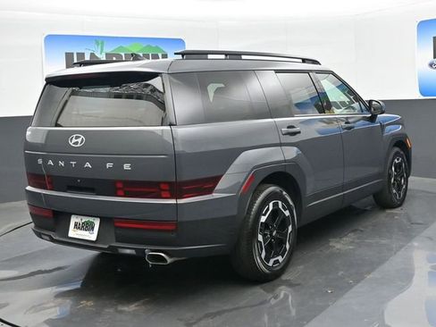 Used 2025 Hyundai Santa Fe SEL FWD image 5