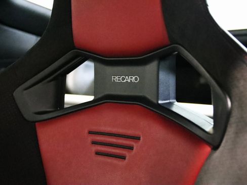 Used 2024 Nissan Z NISMO w/ Floor Mat Package image 43