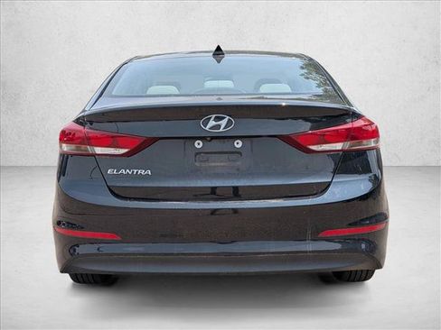 Used 2017 Hyundai Elantra Value Edition FWD image 6