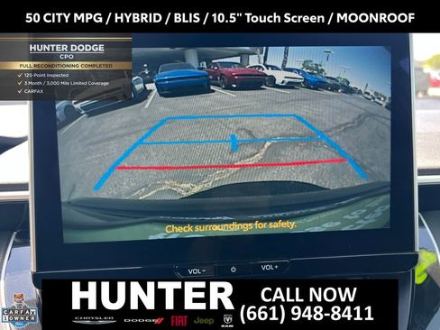 Used 2025 Toyota Corolla SE w/ SE Premium Package FWD image 36