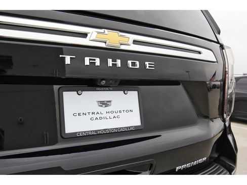 Used 2021 Chevrolet Tahoe Premier w/ Premium Package image 29