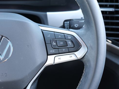 Used 2021 Volkswagen Atlas Cross Sport SEL Premium image 20