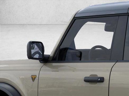 New 2025 Ford Bronco Badlands image 22