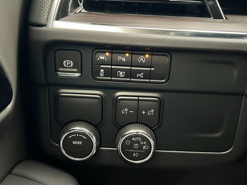 New 2026 Chevrolet Tahoe Premier image 5