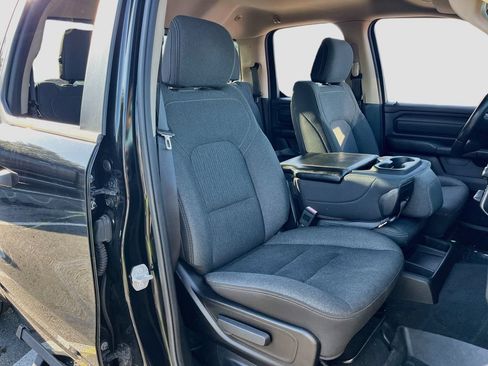Used 2019 RAM 1500 Tradesman RWD image 25