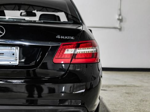 Used 2013 Mercedes-Benz E 350 4MATIC Sedan w/ Premium 1 Pkg image 53