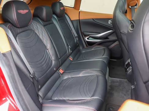 Used 2023 Aston Martin DBX 707 image 13