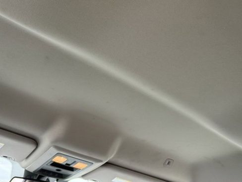 Used 2019 RAM 1500 Classic SLT w/ Luxury Group image 23