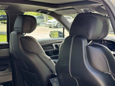 Used 2026 Cadillac Vistiq Premium Luxury w/ LPO, Floor Liner Package AWD/4WD image 26