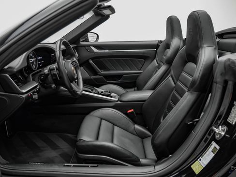 Used 2025 Porsche 911 Turbo S w/ Exterior Sport Package AWD/4WD image 46