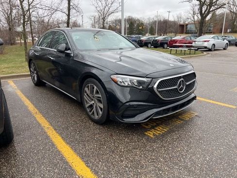 Used 2024 Mercedes-Benz E 350 E 350 w/ Driver Assistance Package image 3