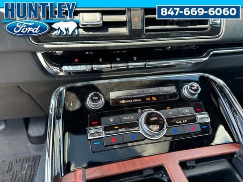 Used 2022 Lincoln Navigator Reserve w/ Equipment Group 201A AWD/4WD image 28
