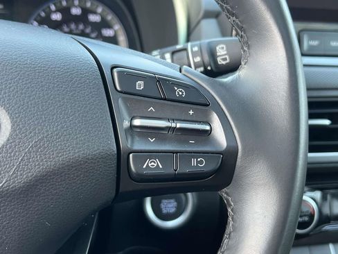 Certified 2023 Hyundai Kona SEL w/ Convenience Package AWD/4WD image 24