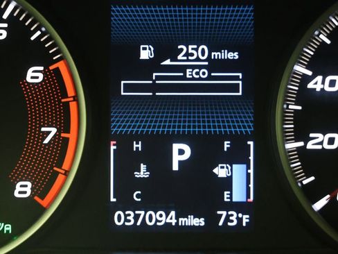 Used 2025 Mitsubishi Eclipse Cross SE image 17