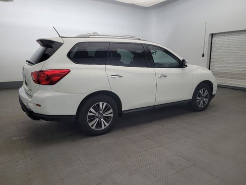 Used 2017 Nissan Pathfinder S AWD/4WD image 10
