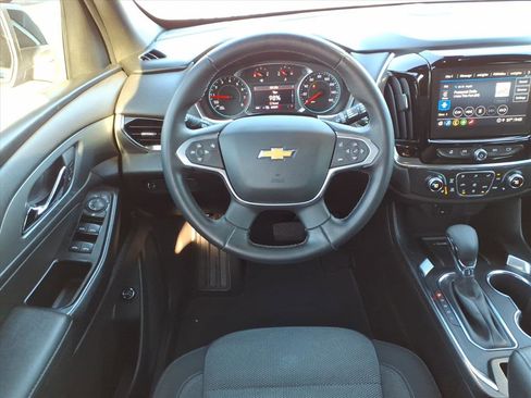 Certified 2023 Chevrolet Traverse LT image 24