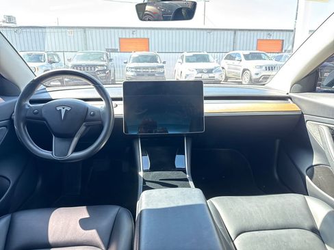 Used 2019 Tesla Model 3 AWD/4WD image 12