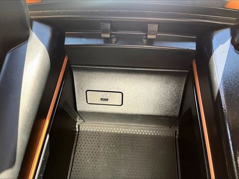 Used 2023 BMW X6 xDrive40i image 35