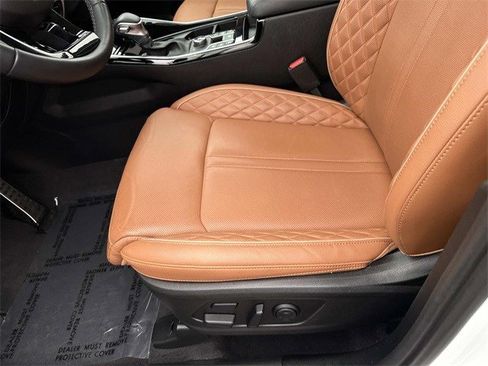 Used 2023 Kia Sorento SX Prestige image 15