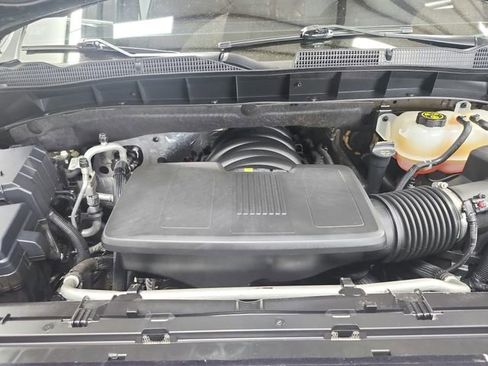 Used 2023 GMC Sierra 1500 SLT w/ SLT Premium Package AWD/4WD image 17