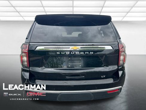 Used 2023 Chevrolet Suburban LT image 5