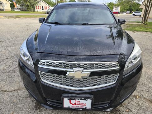 Used 2013 Chevrolet Malibu LT w/ Power Convenience Package image 2