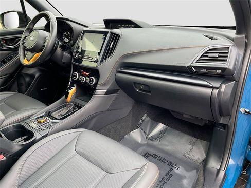 Used 2024 Subaru Forester Wilderness w/ Convenience Package image 30