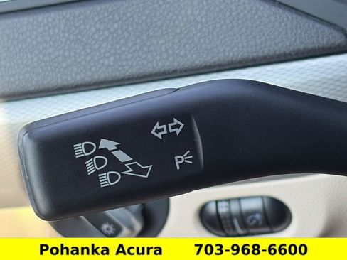 Used 2017 Volkswagen Jetta SE FWD image 10