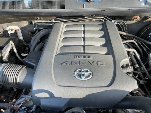Used 2014 Toyota Tundra SR image 38