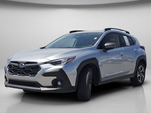 Used 2025 Subaru Crosstrek 2.5i Premium AWD/4WD image 21