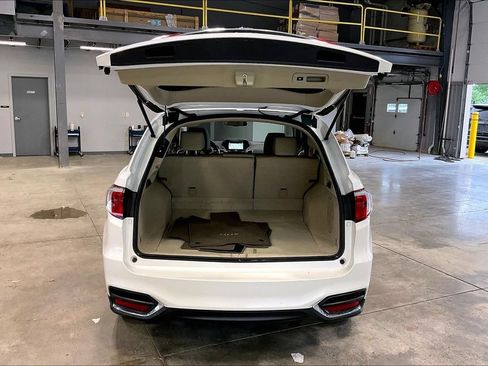 Used 2018 Acura RDX w/ Technology Package AWD/4WD image 5