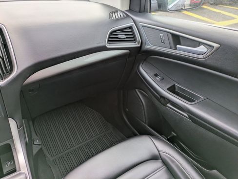 Certified 2024 Ford Edge SEL w/ Convenience Package image 20