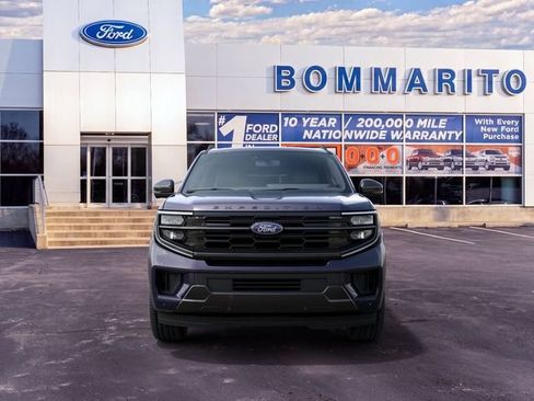 New 2027 Ford Expedition Max Platinum AWD/4WD image 3