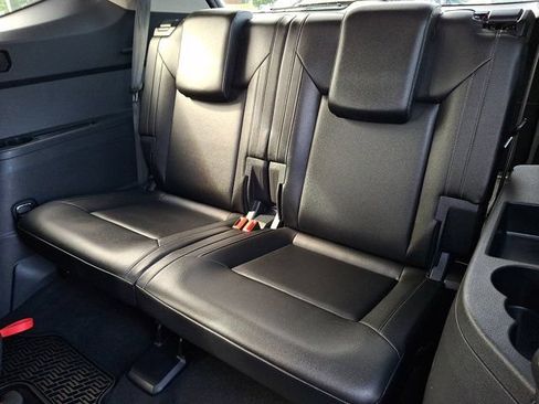 Used 2019 Volkswagen Atlas SE w/ Towing Package AWD/4WD image 14