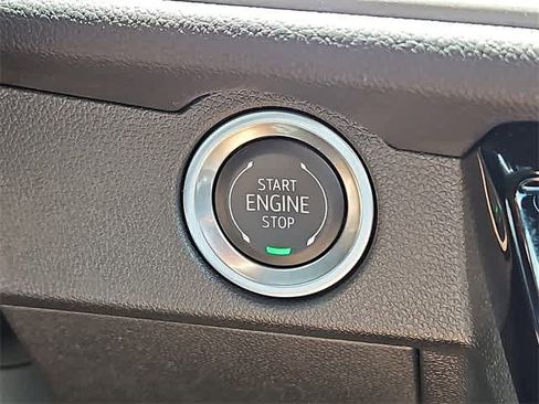 New 2026 Chevrolet Traverse LT w/ Driver Confidence Package image 19