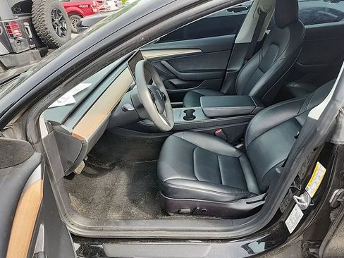 Used 2021 Tesla Model 3 Standard Range Plus RWD image 5
