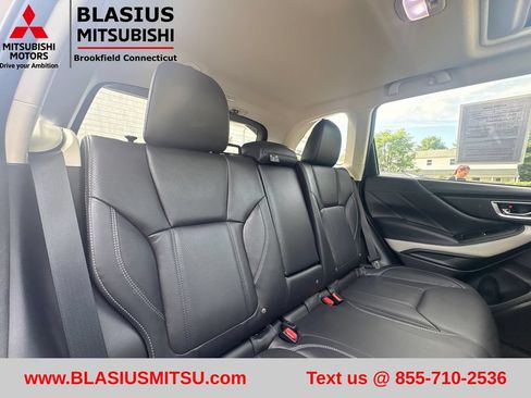 Used 2024 Subaru Forester Limited AWD/4WD image 31