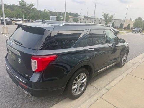 Used 2022 Ford Explorer Limited w/ Equipment Group 301A AWD/4WD image 6