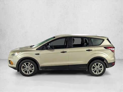 Used 2017 Ford Escape S image 3