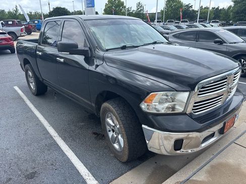Used 2017 RAM 1500 Lone Star RWD image 2