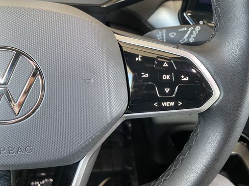 Certified 2023 Volkswagen ID.4 Pro RWD image 7