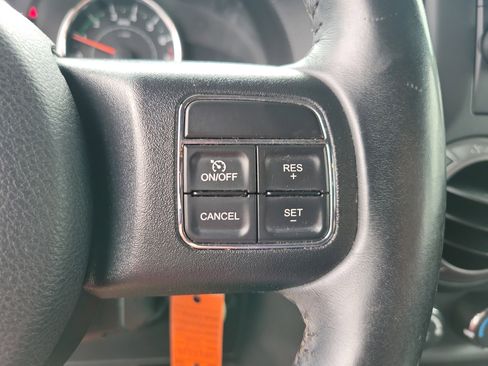 Used 2017 Jeep Wrangler Unlimited Sport w/ Connectivity Group AWD/4WD image 15