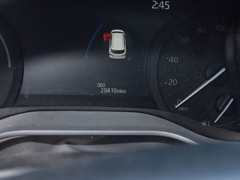Used 2025 Toyota Sienna XLE FWD image 7