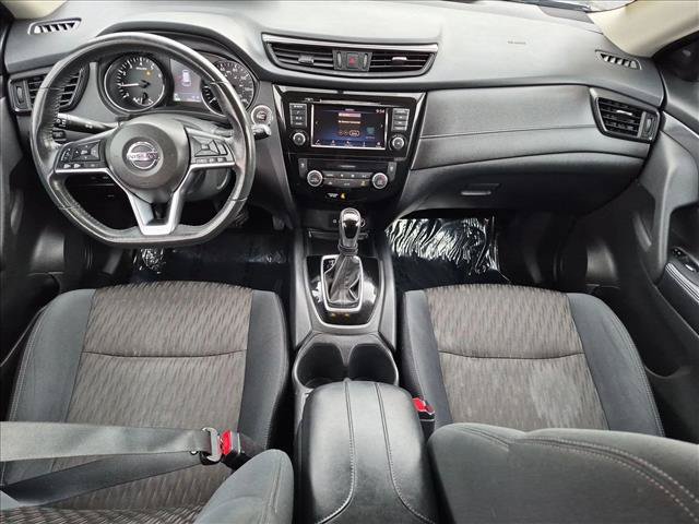 Used 2018 Nissan Rogue SV FWD image 22