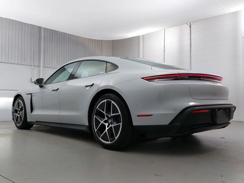 New 2025 Porsche Taycan image 3