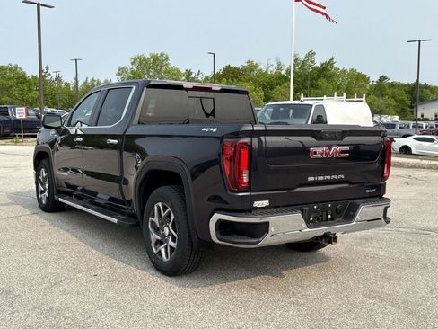 Used 2022 GMC Sierra 1500 SLT w/ SLT Premium Plus Package image 6